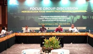 berita_220807100738_ftp-unud-dan-kemenparekraf-kolaborasi-gelar-fgd-pengelolaan-food-waste-industri-pariwisata