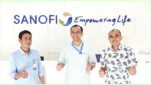 berita_PSProfesiApotekerFMIPAUnudKunjungiEmpatIndustriFarmasiTerkemukadiIndonesia