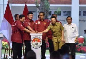 Presiden-Jokowi-meresmikan-AMN-Surabaya-Selasa-29112022.-Foto-Humas-SetkabOji