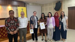 ac4e26640eeee9f52e6a0e3e221a96d6