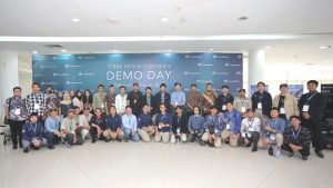 Foto bersama di Acara Demo Day 2024.jpg
