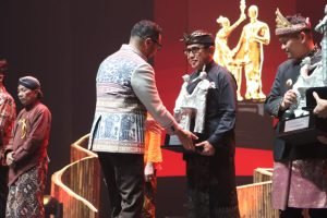 WhatsApp Image 2024-12-19 at 18.13.12