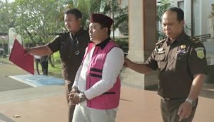 Screenshot_20251020_195947_Photo Editor