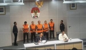 Screenshot_20251211_180851_Photo Editor