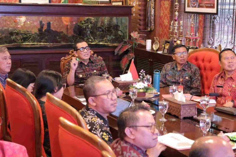 6793titiklampu-12022016-8_NE8jN8RF6B