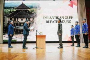 Lantik Pejabat Pimpinan Tinggi Pratama (1)_0sWlfAAY85