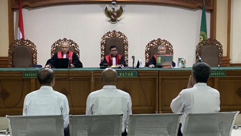 Screenshot_20260302_215546_WhatsAppBusiness