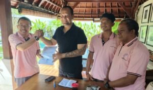 Screenshot_20260330_221312_WhatsAppBusiness