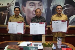 Bangun PSEL Denpasar Raya (1)