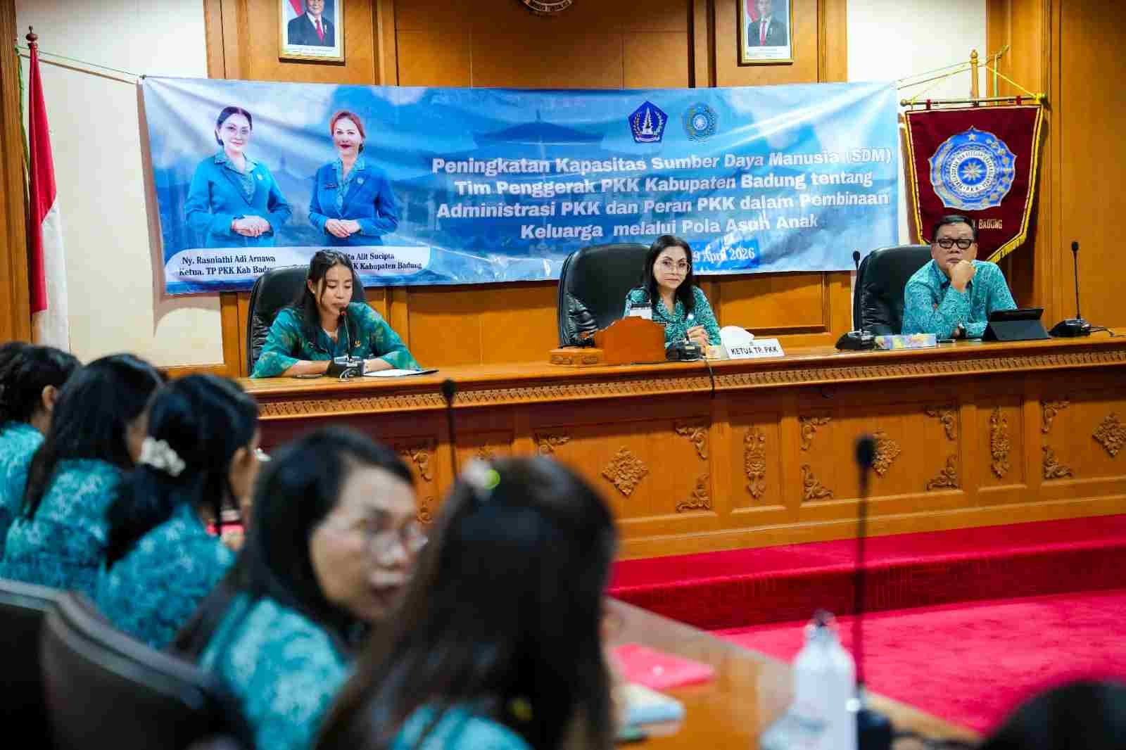 Bimtek Administrasi dan Pola Asuh Anak (4)_AzfoXZSI1V