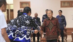 Screenshot_20260407_095431_Photo Editor