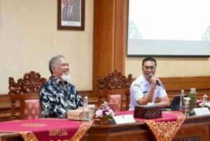 Sekda Badung Buka Uji Publik (1)_rSXN4wFS3M