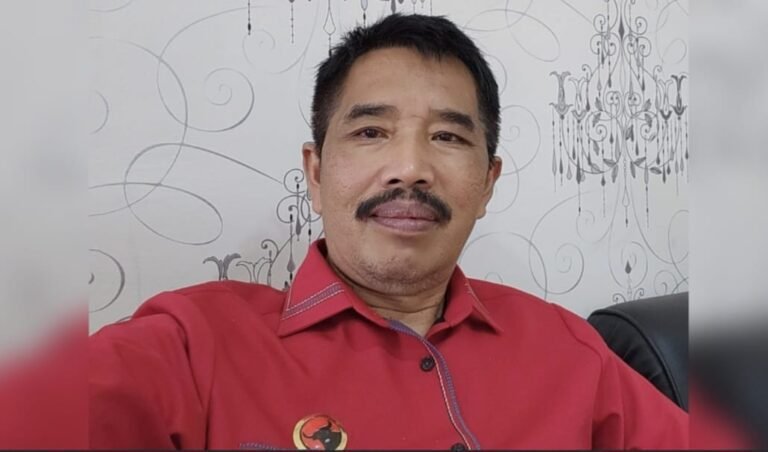 PDI Perjuangan Bali Gelar “Gerakan Merawat Pertiwi” Serentak di Seluruh Bali