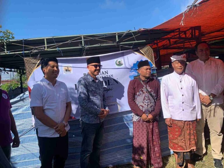 Perkuat Toleransi dan Kebersamaan, Pemkab Bangli Serahkan Bantuan Sapi Qurban Idul Adha 1447 H