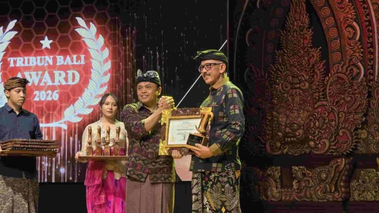 Bangli Sabet Penghargaan Penggerak Infrastruktur, Pelayanan, dan Pariwisata di Bali Tribun Awards 2026