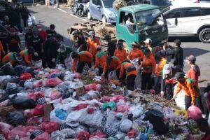 Resik Sampah2026-05-05 at 16.12.11_fZtLfRTT9Z