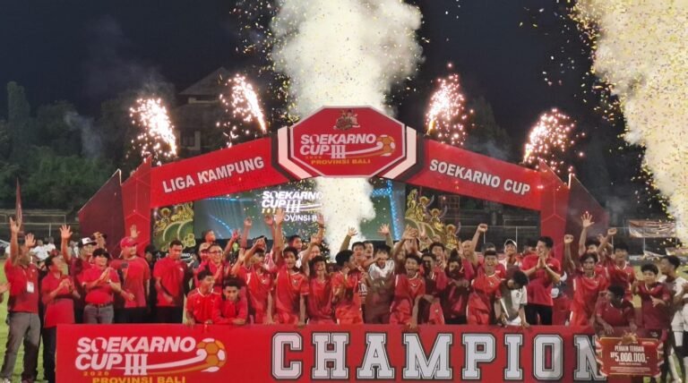 Soekarno Cup III 2026 Bergemuruh, Banteng Muda Denpasar Angkat Trofi Juara