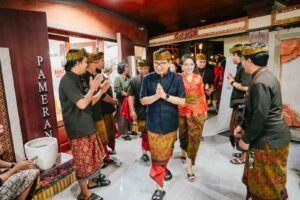 Gong Kebyar Wanita Badung di PKB (2)_YIw3a6lb3K