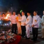Menpar Dampingi Wapres Hadiri Puncak Perayaan Waisak di Candi Borobudur