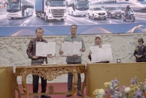Penandatanganan MoU BPSDM Perhubungan (4)_TyqIcPNB1k
