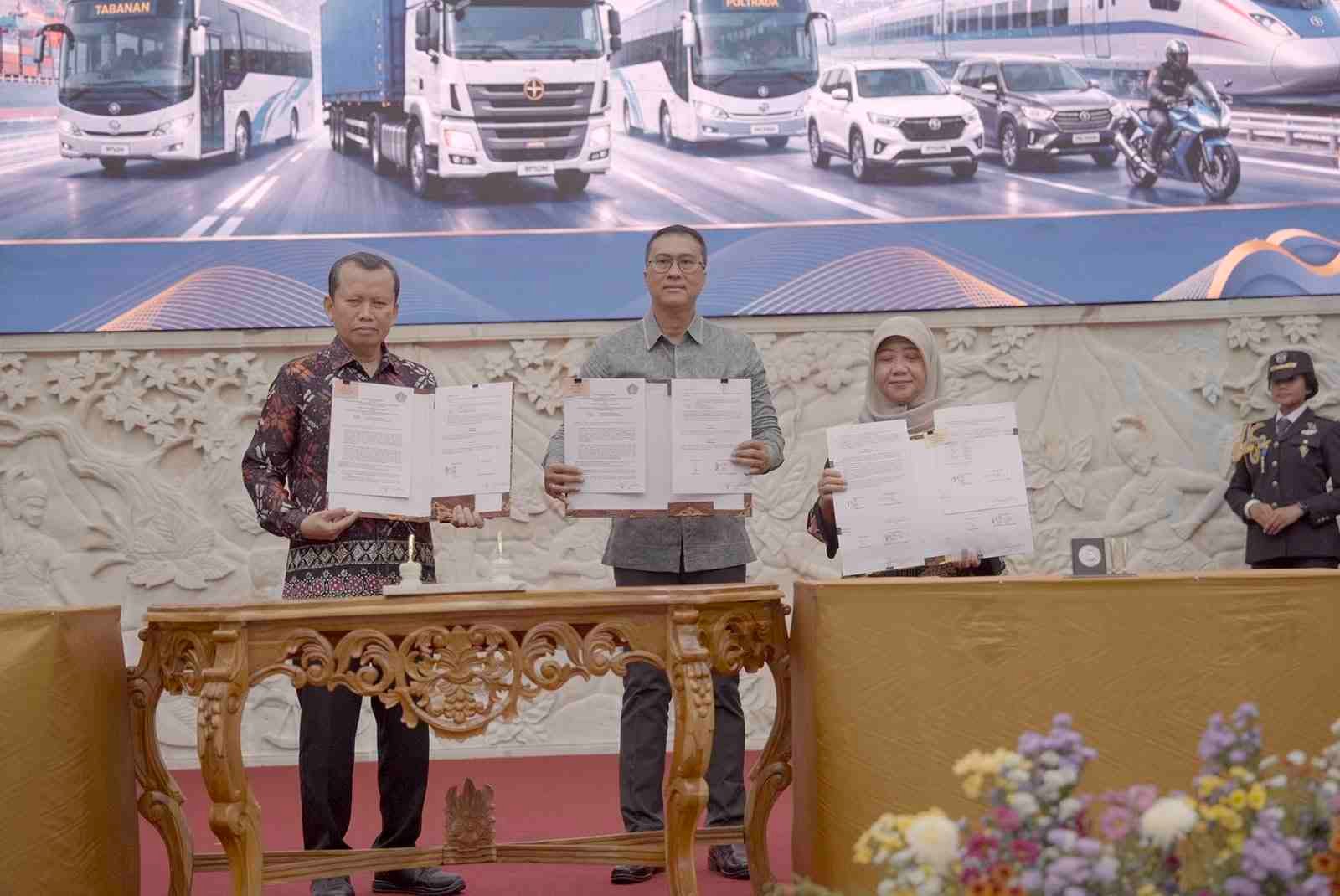 Penandatanganan MoU BPSDM Perhubungan (4)_TyqIcPNB1k