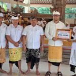 Wabup Bagus Alit Sucipta Hadiri Upacara Ngeratep Tapakan di Pura Dalem Bebalang Carangsari