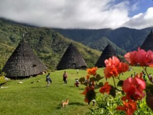 Desa Adat Wae Rebo - Wisata Budaya di Indonesia Timur