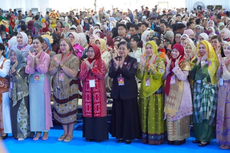 Dekranas Perkuat Sinergi Daerah, Ny. Putri Koster Hadiri Syukuran HUT ke-46 di Makassar