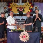 Hadiri HUT ST. Putra Agung ke-43, Bupati Satria Ajak Pemuda Pegang Teguh Menyama Braya