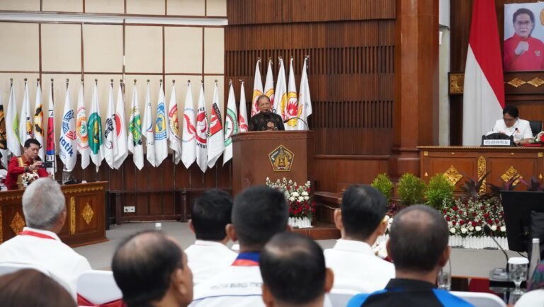 Buka Rakerprov KONI Bali 2026, Gubernur Koster Minta Fokus Porprov dan Berjuang Rebut Posisi Kelima PON