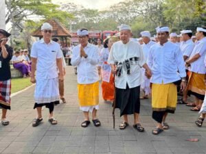 Karya Tawur Balik Sumpah di Pura Luhur Uluwatu (10)_QOnBGOiz17