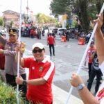 Bendera Merah Putih 100 Meter Membentang, Bupati Sanjaya Kobarkan Semangat Nasionalisme di Tabanan