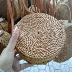 Bentuknya Unik dan Cantik, Tas Rotan Bundar Bali Jadi Favorit Artis dan Selebgram