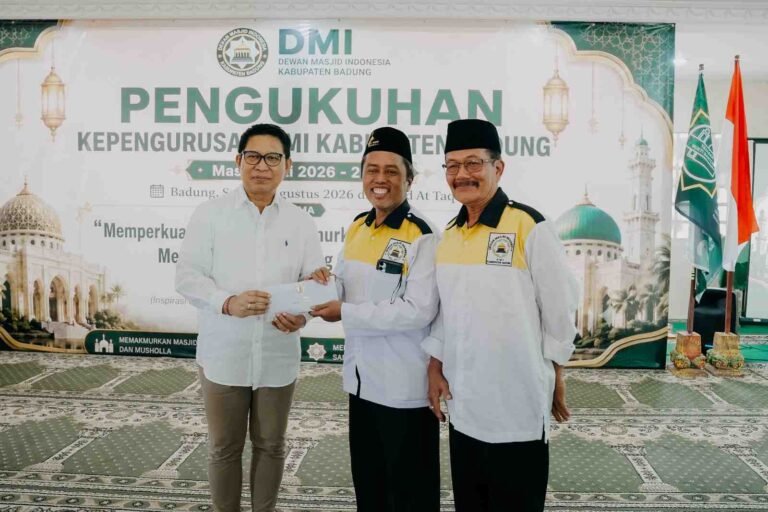 Bupati Adi Arnawa Hadiri Pengukuhan Pengurus DMI Kabupaten Badung