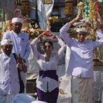 Wakil Bupati Klungkung Hadiri Penyineban dan Nuek Bagia Pule Kerthi di Pura Gelap Besakih