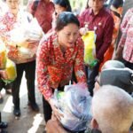 Peduli Warga Seraya Timur, Ketua BKOW Bali Dorong Pendampingan Keluarga dan Anak Stunting