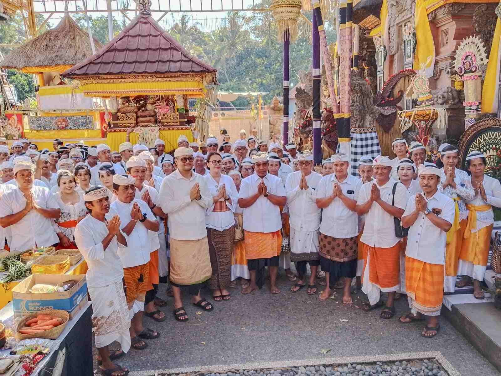 Padudusan Agung di Pura Dalem Desa Adat Ambengan (4)_2FLkmfZa7f
