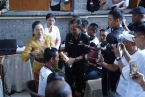 Prosesi Potong Rambut Paskibraka Badung (5)_pHjYfup02I
