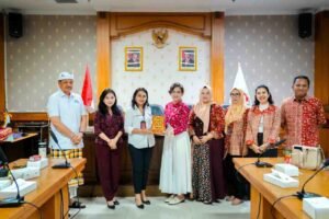 Studi Tiru Dekranasda Kota Semarang (2)_rxaVrL8W09
