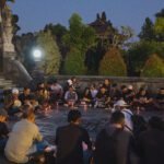 Jurnalis Bali Doa Bersama untuk 5 Wartawan dan 3 Awak Kapal Hilang Kontak Liput Anak Krakatau