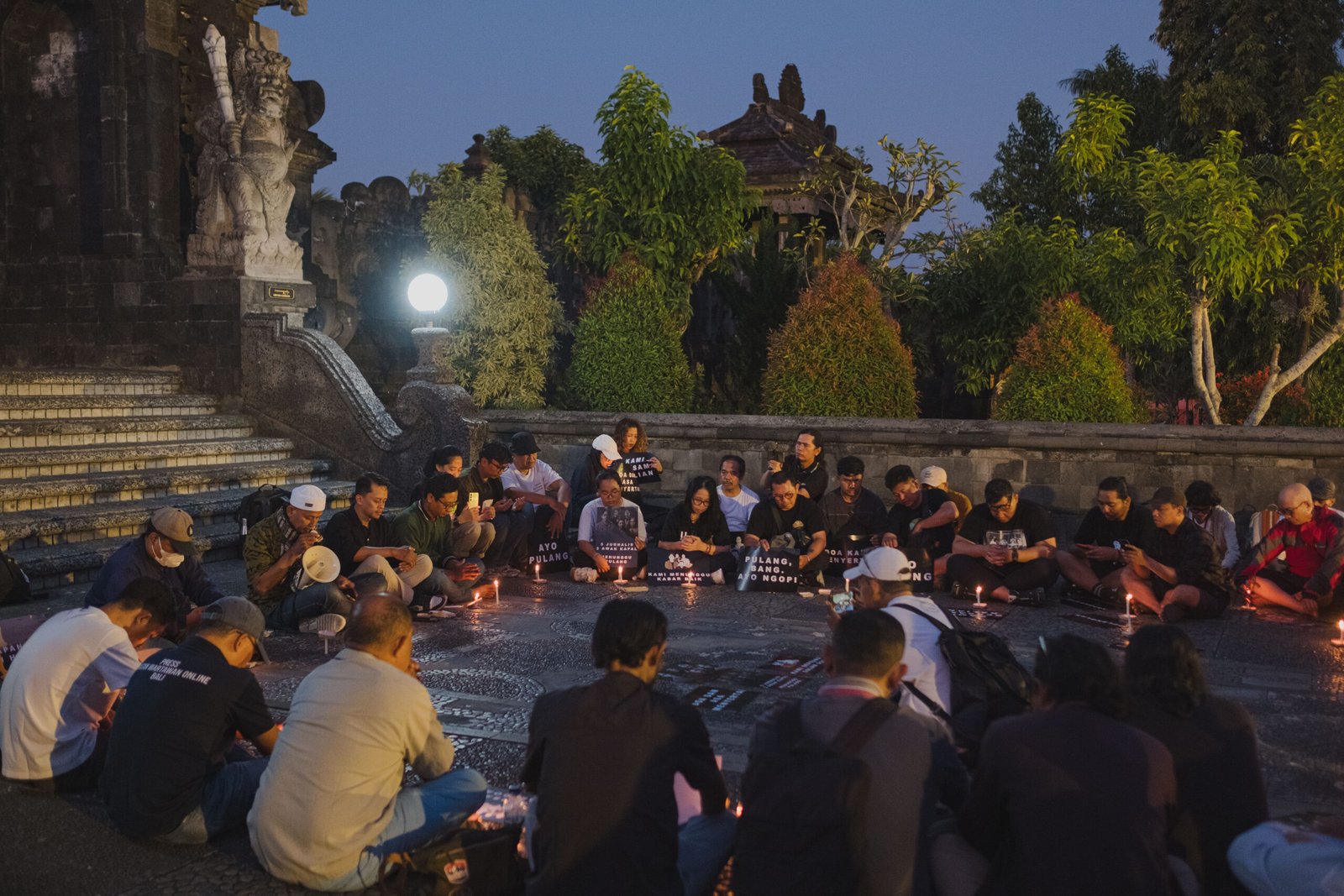 20260913 anggara mahendra - everyday bali - PFI denpasar - doa bersama - jurnalis anak krakatau - 12