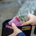 10 Cara Menghemat Uang dengan Mudah dan Bijak dalam Kehidupan Sehari-hari