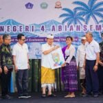 Empat Dekade SMPN 4 Abiansemal, Bupati Badung Komit Perluas Beasiswa Perguruan Tinggi