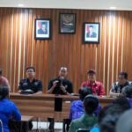 Jaga Integritas dan Kebersihan Pasar Rakyat, Wabup Tjok Surya: Petugas Harus Jadi Teladan di Garis Depan