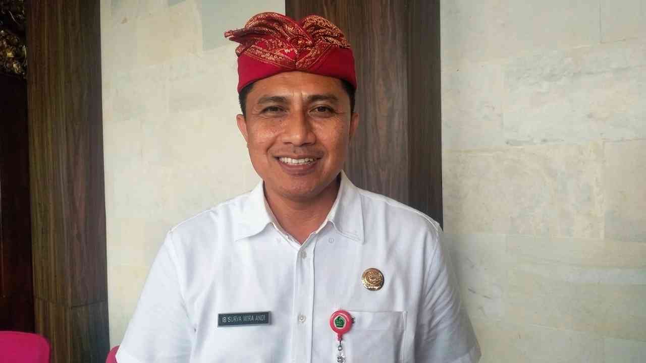 Kadis Kesehatan Tabanan Surya Wira Andi_eM7Kr1qh09