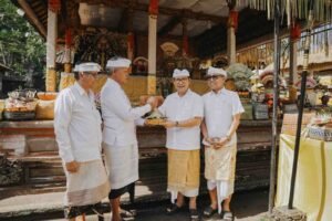 Piodalan di Desa Adat Selat (1)_lfOTgODH0L