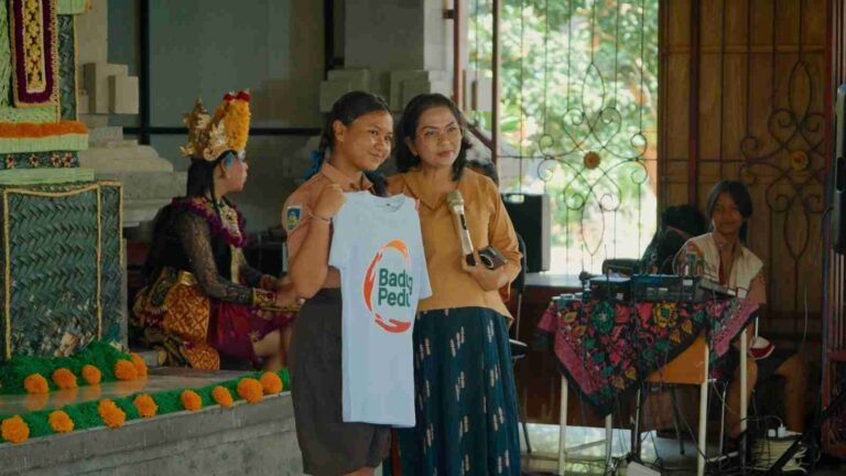 Bunda Literasi Digital Badung Ajak Siswa SMPN 2 Mengwi Bijak Bermedia Sosial