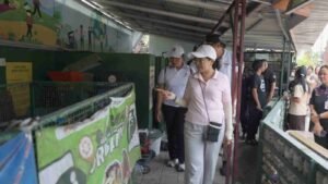 Goes to School di SMAN 2 Abiansemal (4)_9EXuOOlb0D
