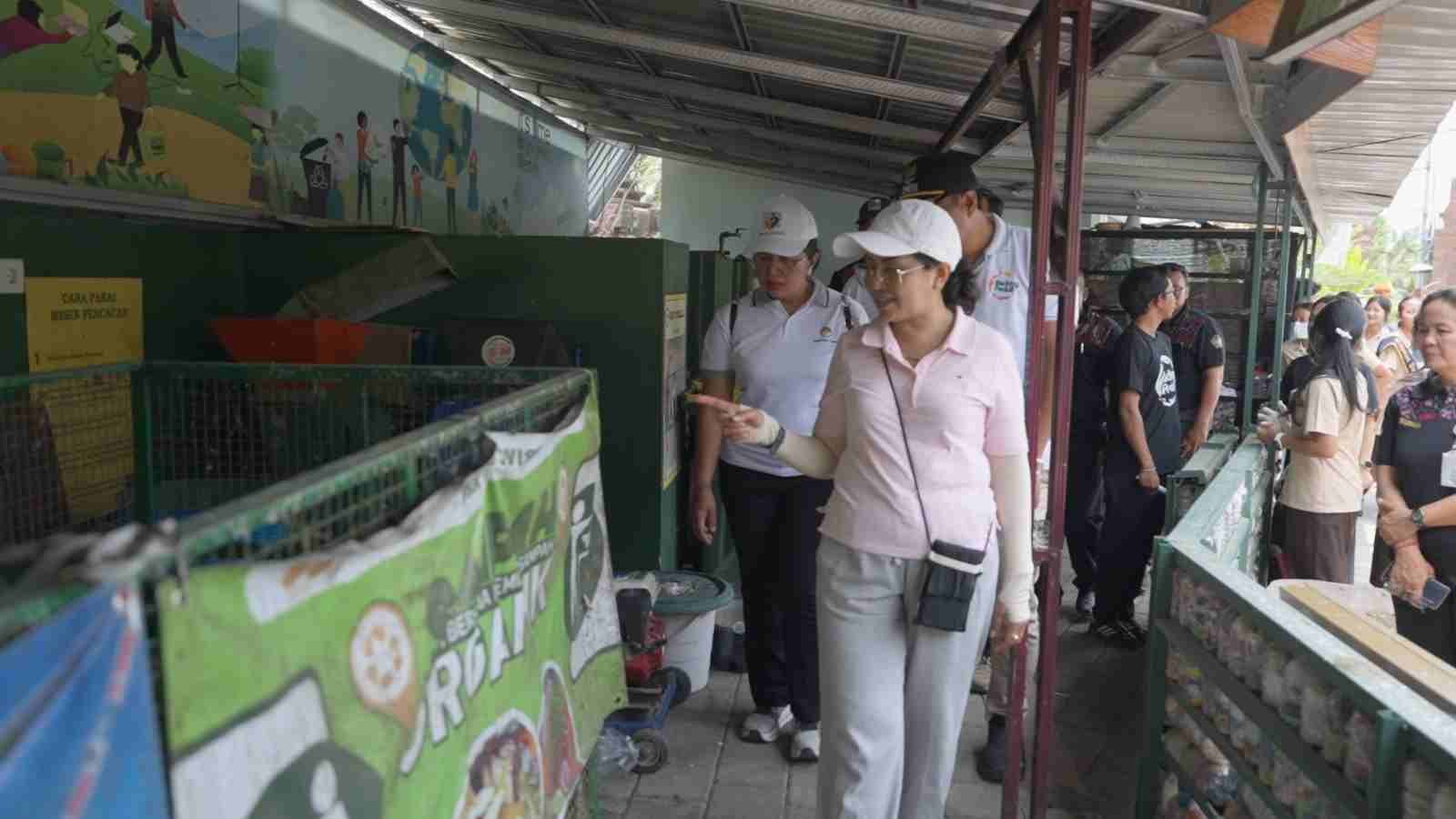Goes to School di SMAN 2 Abiansemal (4)_9EXuOOlb0D