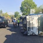 Ban Pecah hingga As Roda Patah, Truk Terguling di Jalur Denpasar–Gilimanuk